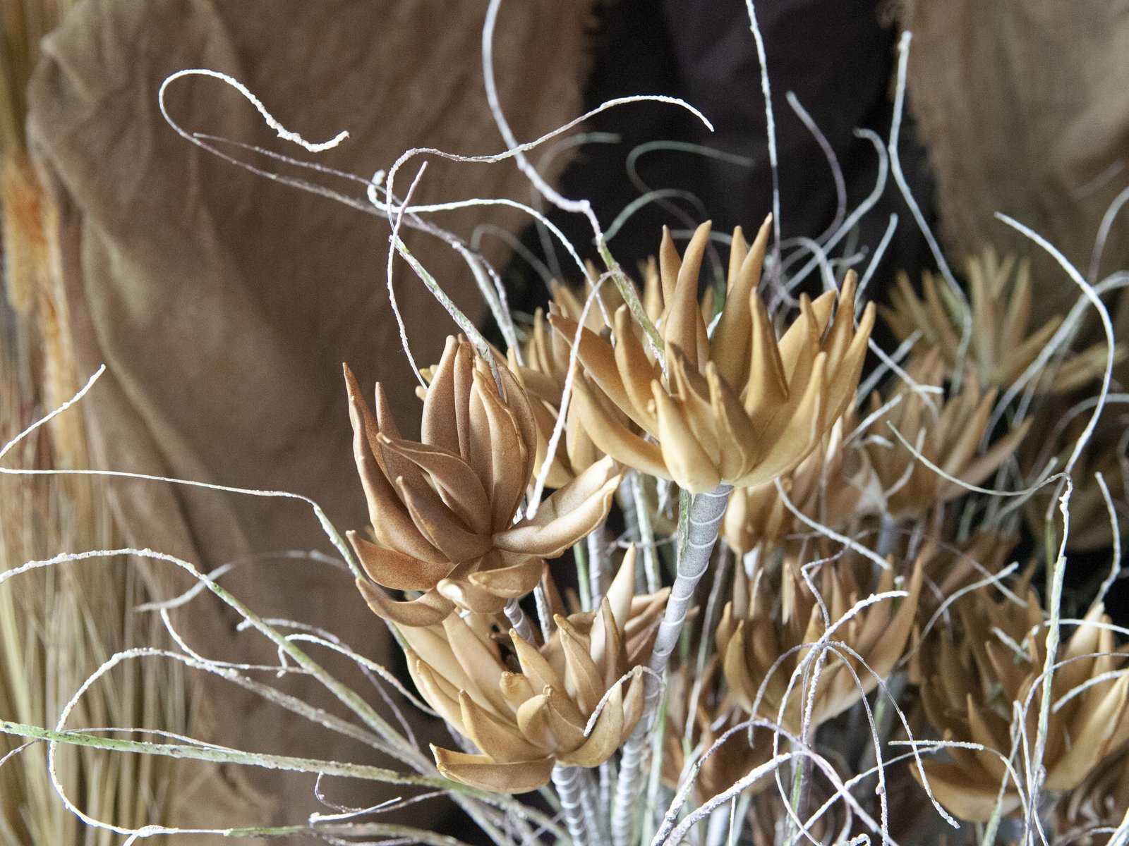 EUROPALMS Artichoke Branch (EVA), artificial, beige, 100cm - Afbeelding 3